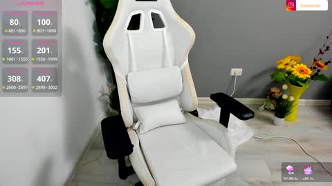 eveeevian online show from March 13, 2026, 2:45 pm