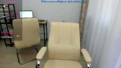 eveeevian online show from July 20, 2026, 10:39 am