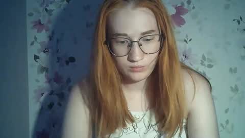 Evelina online show from June 11, 2026, 3:32 pm