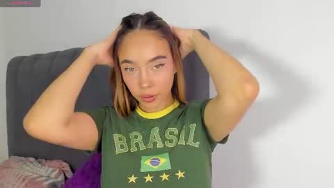 evelin888 online show from July 24, 2026, 10:41 pm