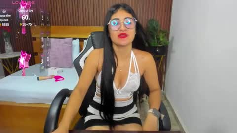 BELLA online show from March 10, 2025, 12:04 pm