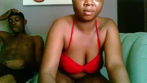 Evelina dripingpussy online show from December 11, 2024, 10:16 pm