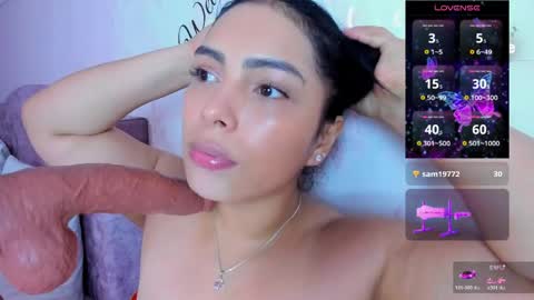 Evelinn belen online show from May 15, 2026, 4:47 pm
