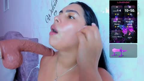 Evelinn belen online show from May 20, 2026, 4:02 pm