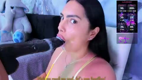Evelinn belen online show from July 19, 2026, 4:44 pm