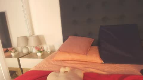 DAYANITA online show from April 11, 2026, 7:07 pm