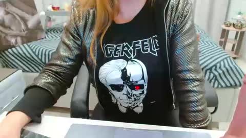 evelove online show from April 4, 2026, 4:04 pm