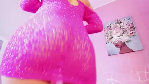 Snapshot of evelyn__rose1 chatting on March 16, 2026, 5:44 am evelyn__rose1 online show from March 16, 2026, 5:44 am