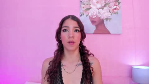 Snapshot of evelyn__rose1 chatting on March 25, 2026, 5:52 pm evelyn__rose1 online show from March 25, 2026, 5:52 pm