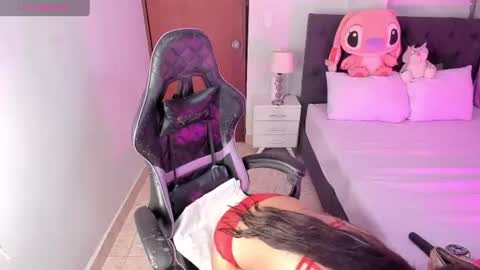 LAURA SOFIA  INDEPENDENT MODEL FOLLOW ME NOW ALMOST 10000 FOLLOWERS online show from June 28, 2026, 8:15 pm