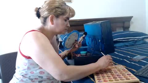 Evelyn Smith online show from July 15, 2026, 3:28 pm