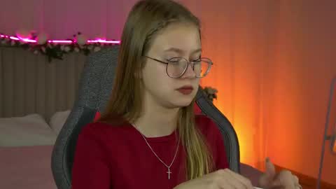 Snapshot of evemundie chatting on September 30, 2025, 12:10 pm Eve online show from September 30, 2025, 12:10 pm