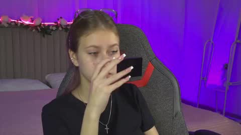 Snapshot of evemundie chatting on October 8, 2025, 7:06 am Eve online show from October 8, 2025, 7:06 am