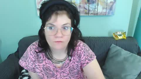 Snapshot of everly_rays chatting on January 11, 2025, 3:31 pm Everly online show from January 11, 2025, 3:31 pm