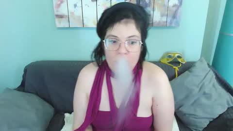 Snapshot of everly_rays chatting on February 9, 2025, 8:13 pm Everly online show from February 9, 2025, 8:13 pm