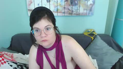 Snapshot of everly_rays chatting on February 11, 2025, 1:41 pm Everly online show from February 11, 2025, 1:41 pm