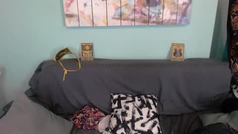 Snapshot of everly_rays chatting on September 27, 2025, 10:04 pm Everly online show from September 27, 2025, 10:04 pm