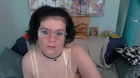 Snapshot of everly_rays chatting on November 8, 2025, 12:05 pm Everly online show from November 8, 2025, 12:05 pm