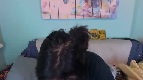 Everly online show from February 20, 2026, 3:47 am