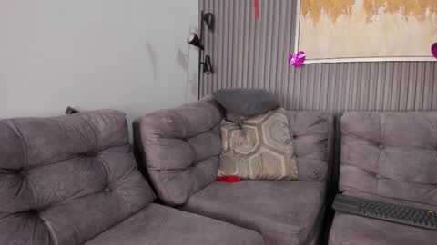 Snapshot of everyh chatting on February 16, 2025, 5:59 pm Sophia online show from February 16, 2025, 5:59 pm