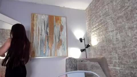 Snapshot of everyh chatting on February 18, 2025, 8:14 pm Sophia online show from February 18, 2025, 8:14 pm