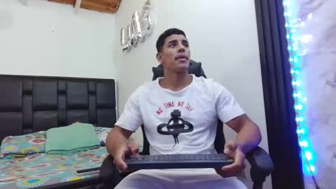 luis online show from January 6, 2025, 1:19 pm