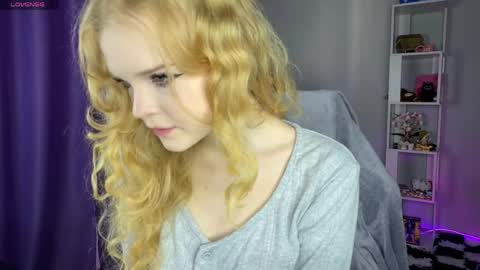 Snapshot of evetease chatting on June 7, 2026, 5:44 am Eva online show from June 7, 2026, 5:44 am
