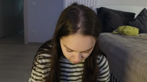 evi_woow online show from March 26, 2026, 11:21 pm