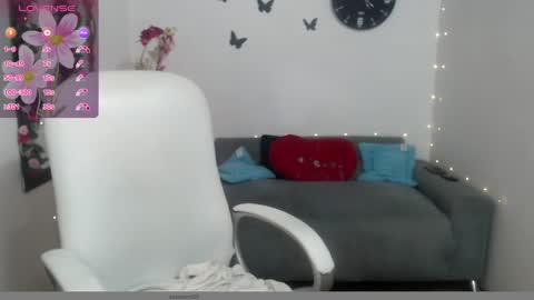 Pamela  online show from January 10, 2025, 11:08 pm