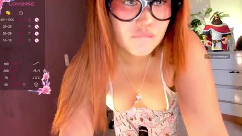 evva_foxxy online show from January 12, 2026, 3:17 pm