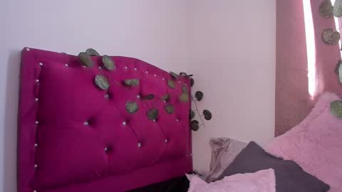 EVY online show from December 10, 2024, 3:12 pm