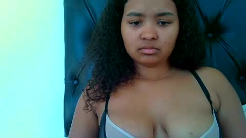 Snapshot of exclusivecourtney chatting on June 19, 2026, 8:07 am courtney online show from June 19, 2026, 8:07 am