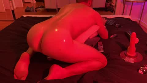 Snapshot of exhibitp chatting on December 10, 2024, 6:28 pm exhibitp online show from December 10, 2024, 6:28 pm