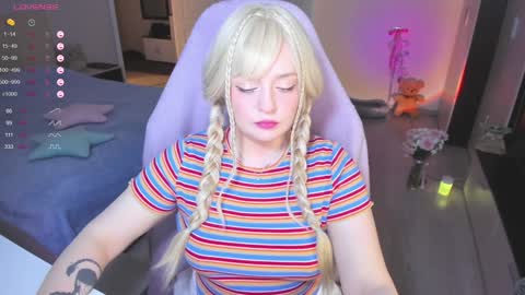 Snapshot of exhoneyangel chatting on January 30, 2025, 7:50 am Amy online show from January 30, 2025, 7:50 am