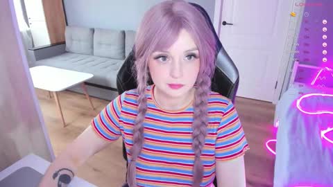 Snapshot of exhoneyangel chatting on October 16, 2025, 10:38 am Amy online show from October 16, 2025, 10:38 am
