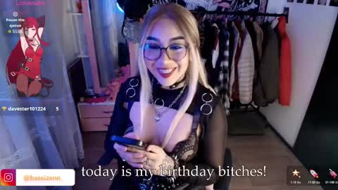  Goddess Exodia    please help me reach 100 thumbs up online show from February 13, 2026, 4:41 am