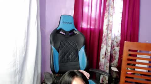 Snapshot of exotic_blacklixexx69 chatting on December 29, 2024, 4:48 am Lixe online show from December 29, 2024, 4:48 am