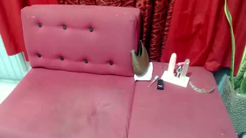 Breanna online show from April 19, 2026, 6:10 pm