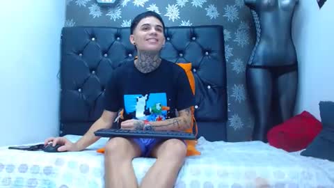 exotichot_couple online show from January 3, 2025, 3:38 am