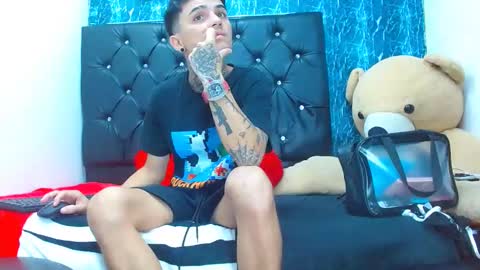 exotichot_couple online show from January 21, 2025, 7:58 am