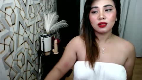 Snapshot of exoticrachel chatting on February 9, 2025, 8:34 pm exoticrachel online show from February 9, 2025, 8:34 pm