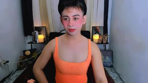 Snapshot of expensive_elise chatting on May 29, 2026, 2:59 pm expensive_elise online show from May 29, 2026, 2:59 pm