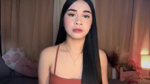 chloee online show from December 16, 2025, 12:54 pm