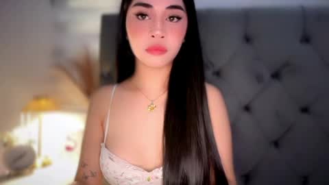 chloee online show from April 26, 2026, 7:17 am