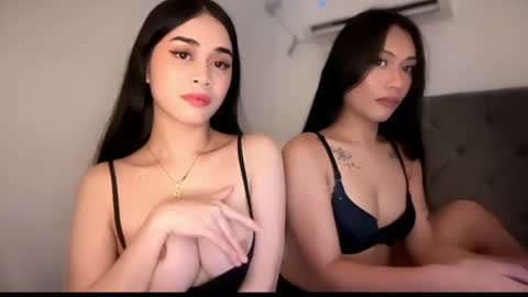 Snapshot of expensivets_chloe chatting on June 26, 2026, 6:23 pm chloee online show from June 26, 2026, 6:23 pm