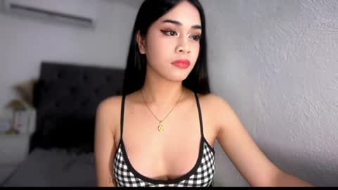 Snapshot of expensivets_chloe chatting on July 14, 2026, 2:16 am chloee online show from July 14, 2026, 2:16 am
