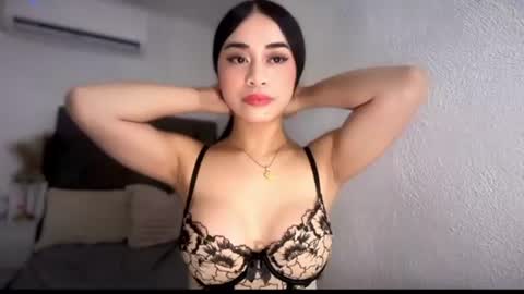 Snapshot of expensivets_chloe chatting on July 18, 2026, 10:24 pm chloee online show from July 18, 2026, 10:24 pm