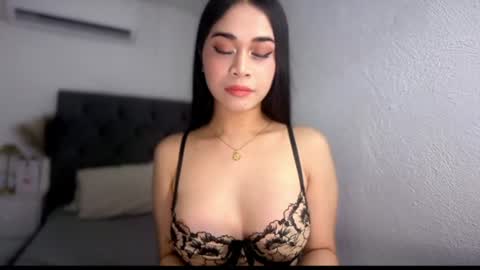 Snapshot of expensivets_chloe chatting on July 24, 2026, 2:53 am chloee online show from July 24, 2026, 2:53 am