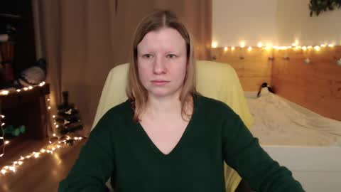 Crystal online show from February 15, 2025, 10:21 pm