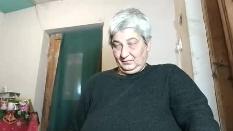 ExquisiteMature online show from October 19, 2025, 9:21 am